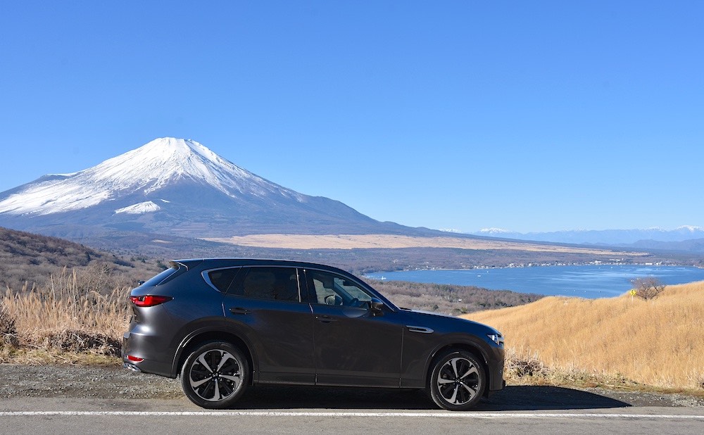 車の写真撮影スポット：山中湖パノラマ台（山梨県南都留郡山中湖村）