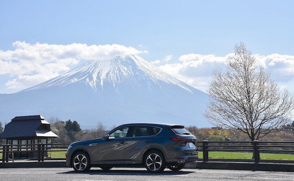 車の写真撮影スポット：朝霧高原（静岡県富士宮市）