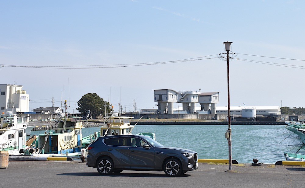車の写真撮影スポット：吉田漁港（静岡県榛原郡吉田町）