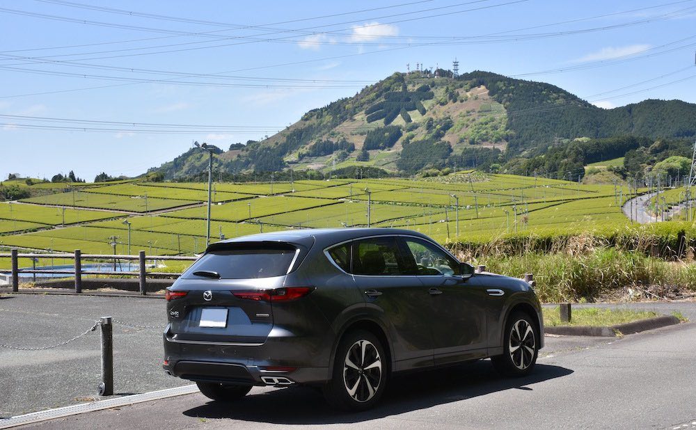 車の写真撮影スポット：粟ケ岳+茶文字（静岡県掛川市）