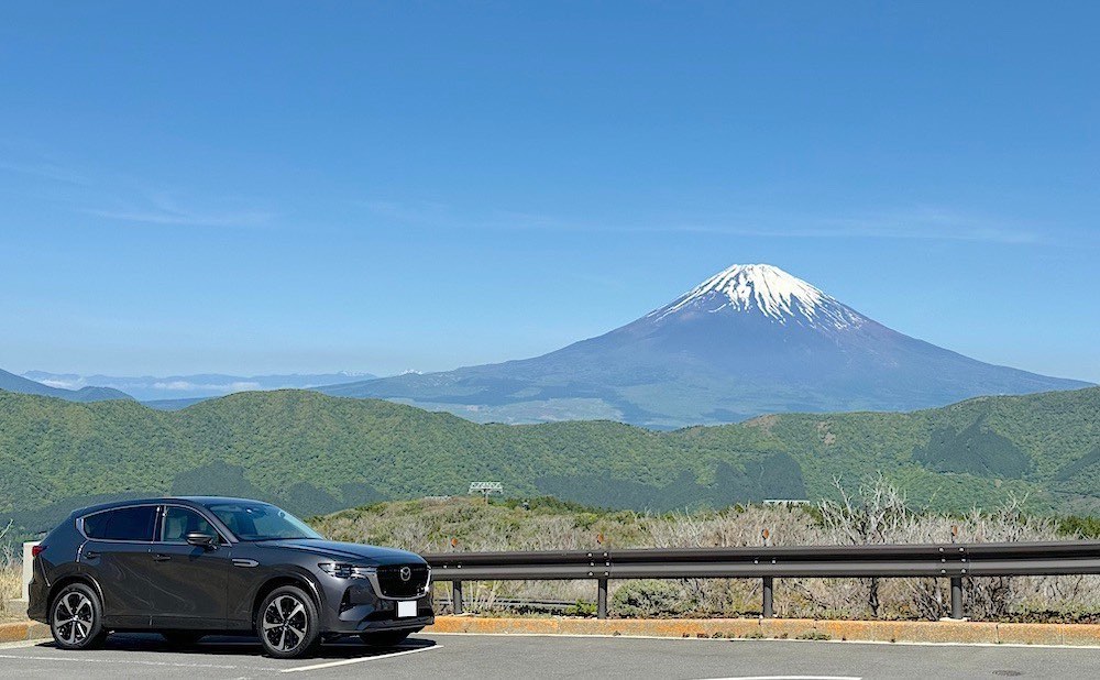 車の写真撮影スポット：大涌谷（神奈川県足柄下郡箱根町）
