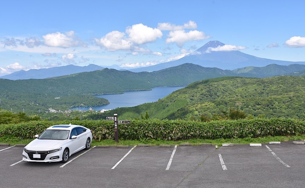車の写真撮影スポット：大観山（神奈川県足柄下郡箱根町）