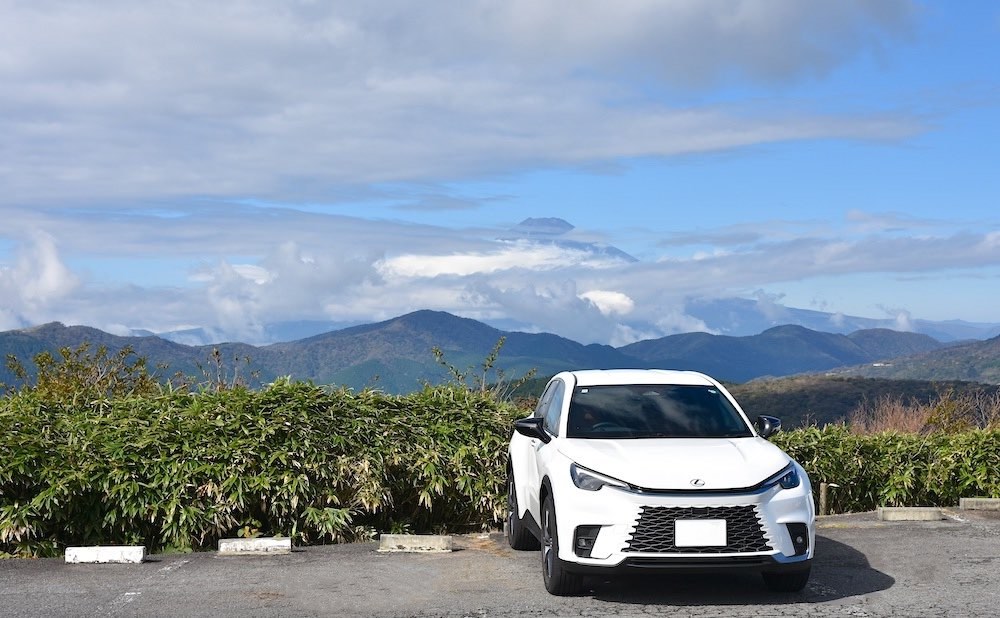 車の写真撮影スポット：大観山（神奈川県足柄下郡箱根町）